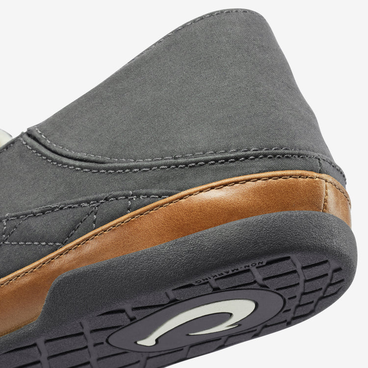 Olukai Men's Hanohano Waxed Canvas Slipper