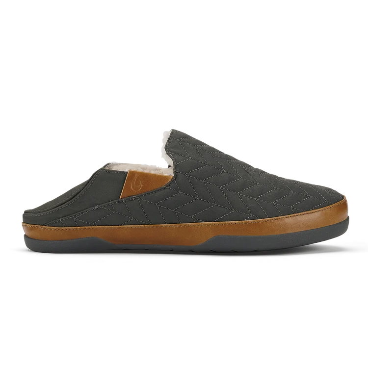Olukai Men's Hanohano Waxed Canvas Slipper