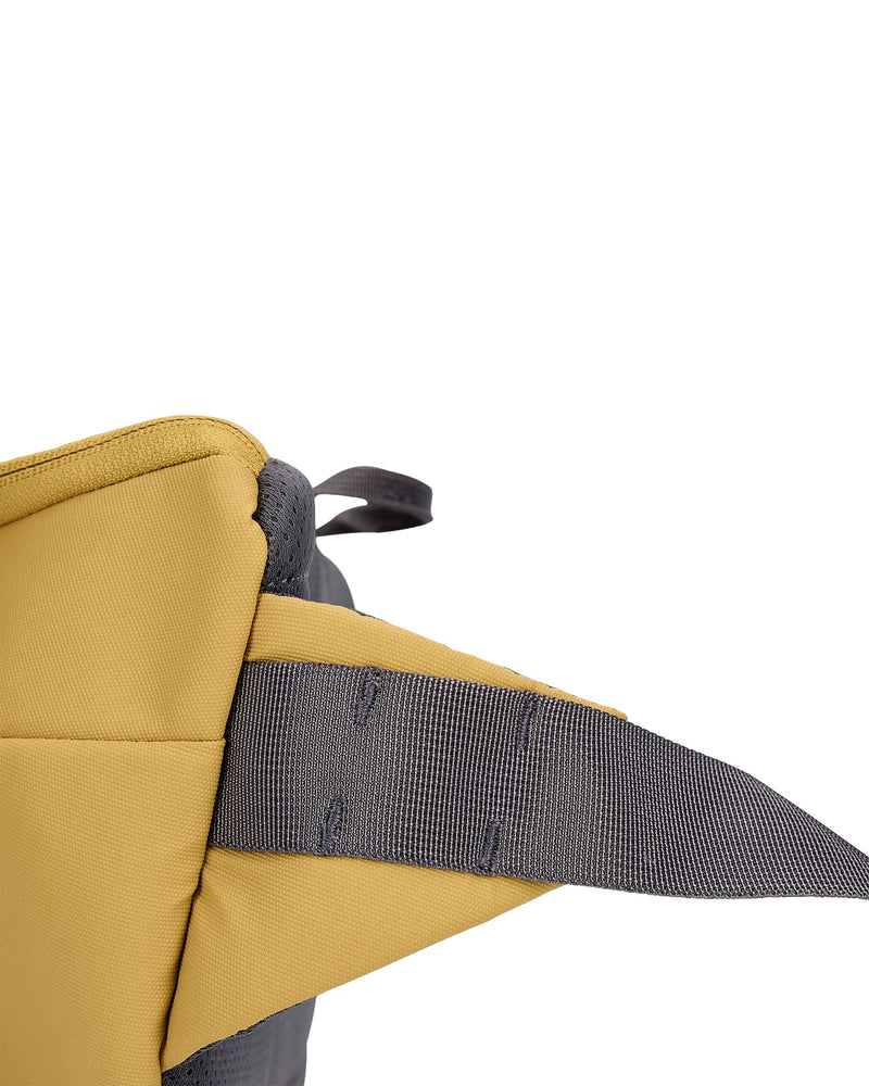 Simms Fishing Tributary Hip Pack
