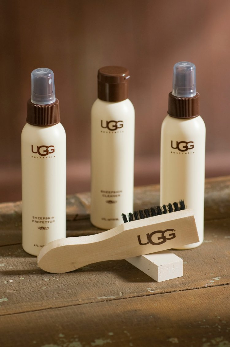 UGG Sheepskin Care Kit