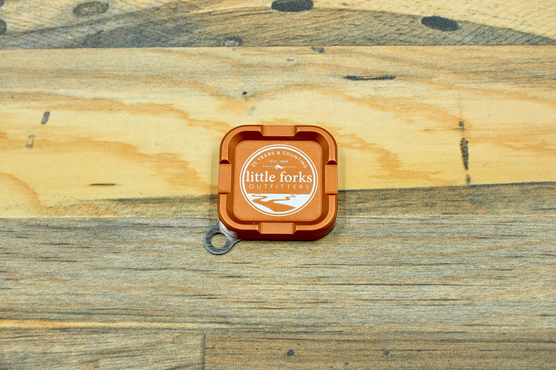 LFO Cling Mag Grab Mini Magnetic Fly Patch