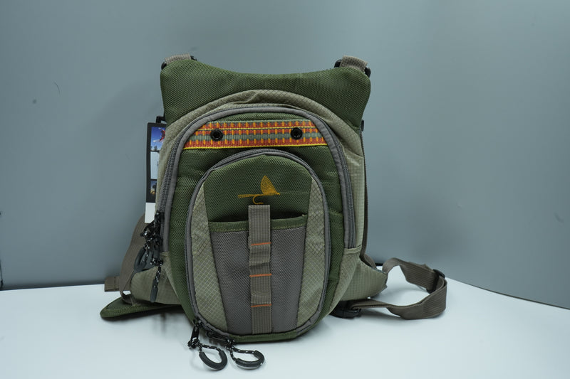 Used Pacific Fly Shanandoah Chest Pack