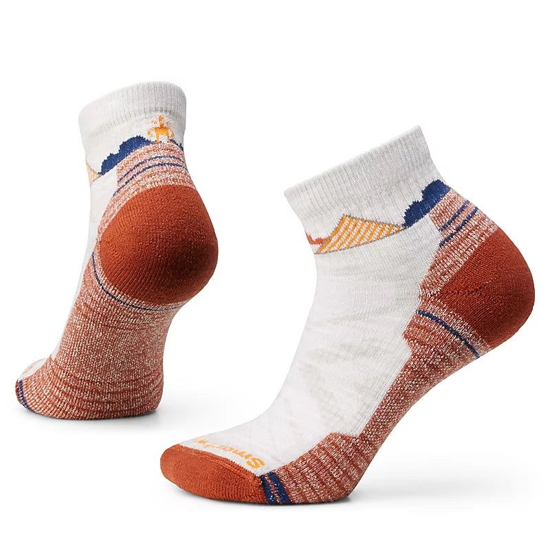 Smartwool Women's Hike Light Cushion Clear Canyon Pattern Ankle Socks