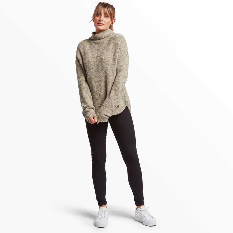 Sherpa Women's Yuden Pullover Sweater