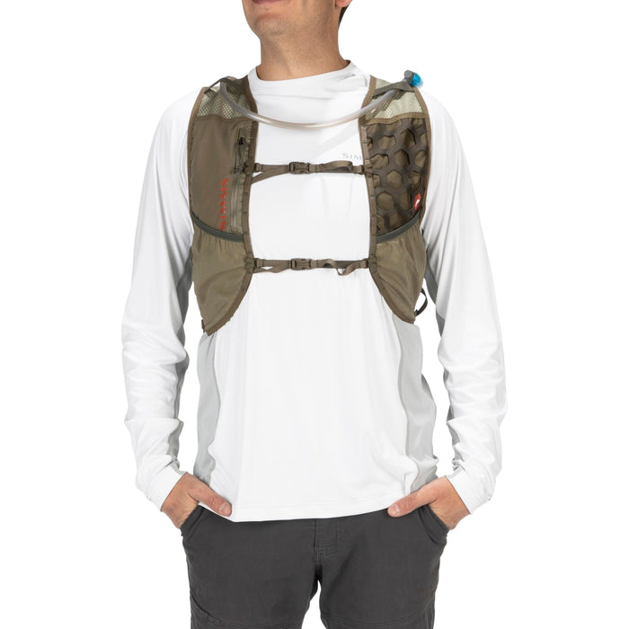 Simms Flyweight Pack Vest Tan Image 15